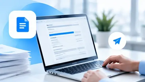 Personne préparant un document administratif sur un ordinateur portable